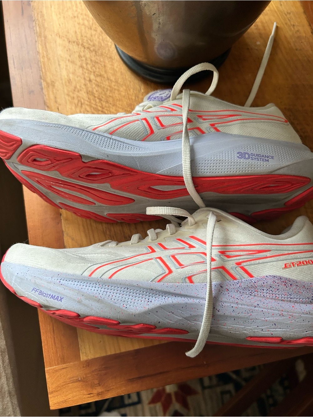 ASICS GT-2000 Running Sneakers